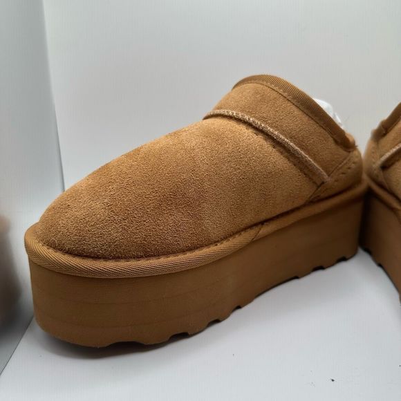 CUSHIONAIRE Women's Genuine Suede Cozy Mule Platform +Memory Foam 7 CHESTNUT - Picture 7 of 7